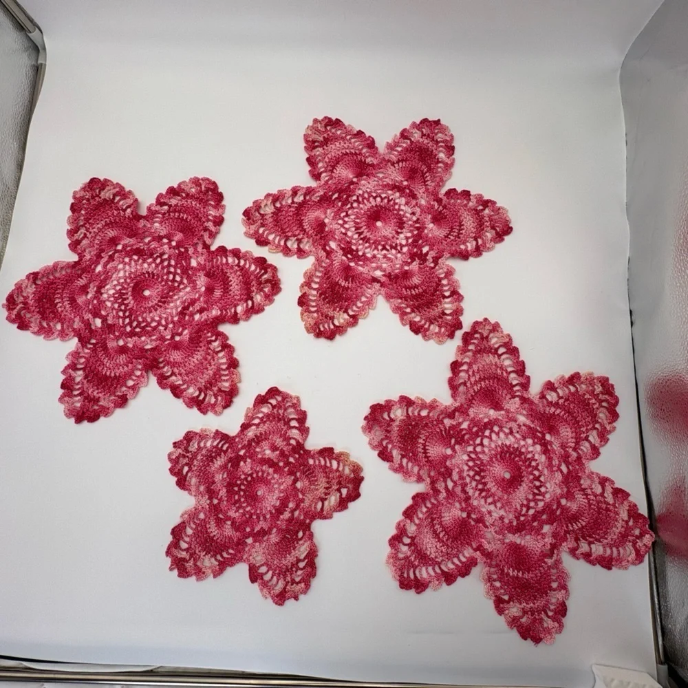 Vintage Handmade Pink and White Star Crochet Doilies 3 Large and 1 Small